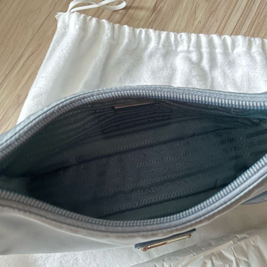 Re-Nylon Prada Re-Edition 2000 迷你袋-8