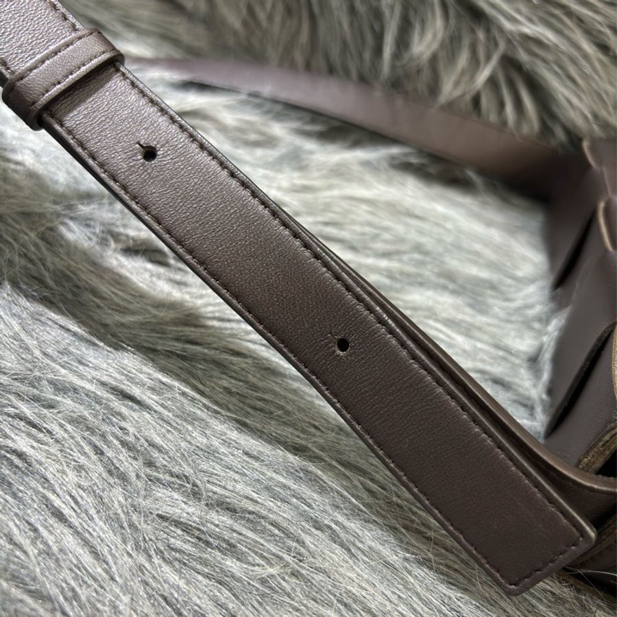BOTTEGA VENETA BV 578004 3X5 CASSETTE 深棕色羊皮大編織 相機包-19