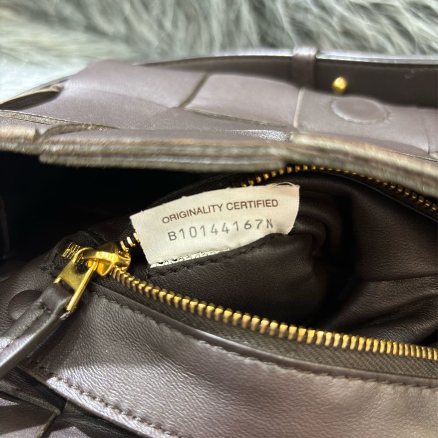 BOTTEGA VENETA BV 578004 3X5 CASSETTE 深棕色羊皮大編織 相機包-26