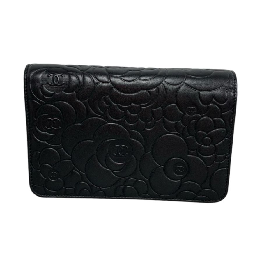Chanel Lambskin 山茶花壓紋WOC-3