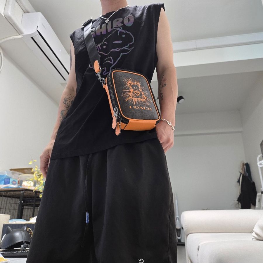 COACH 心臟爆擊小包-1