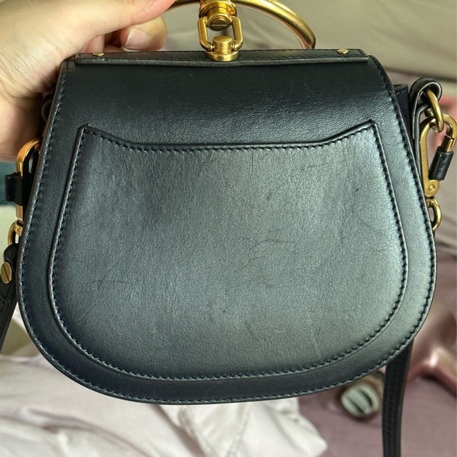chloe 深藍馬圖騰NILE 小牛皮掀蓋斜背包 側背包-4