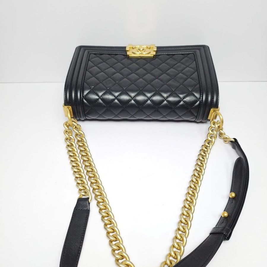 Chanel Boy 25金扣-9