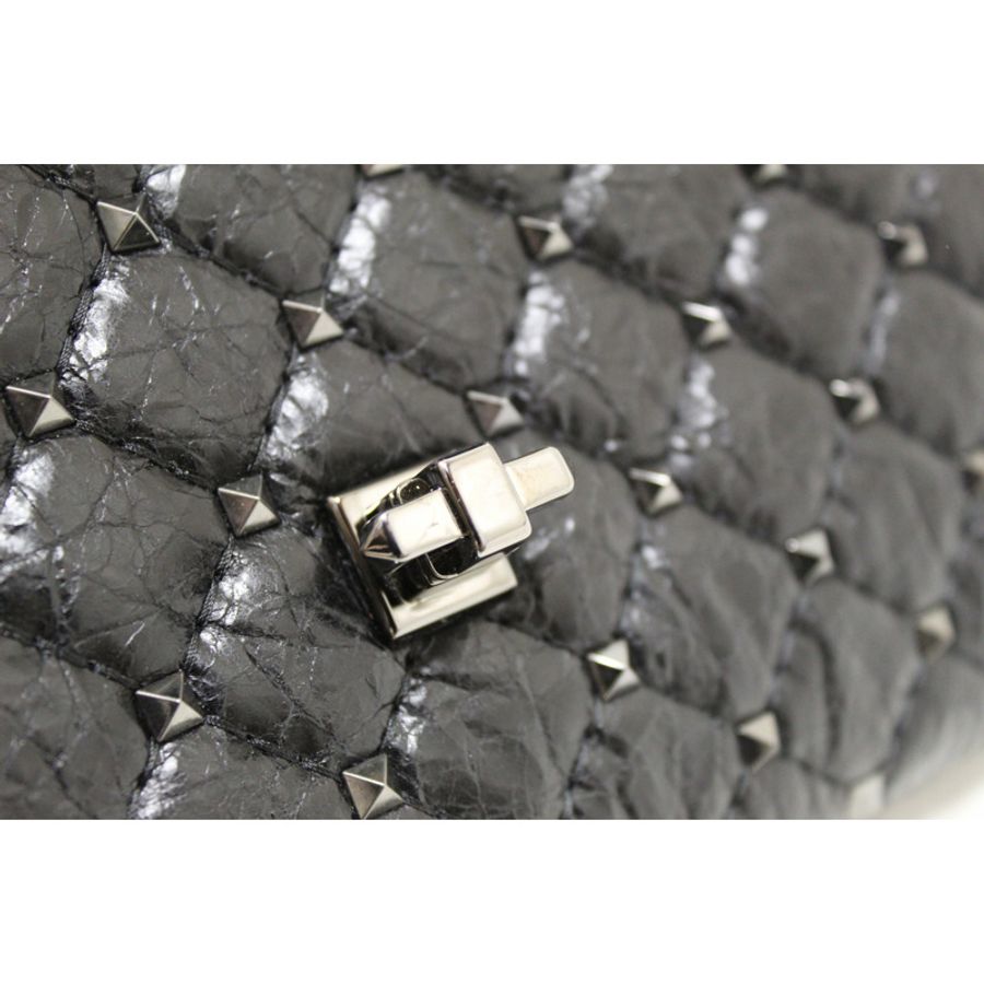 Valentino Garavani Black Quilted Nappa Leather Rockstud Spike Crossbody Clutch Bag-12