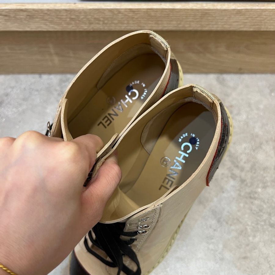 Chanel 卡其拼黑爆裂紋靴子-6