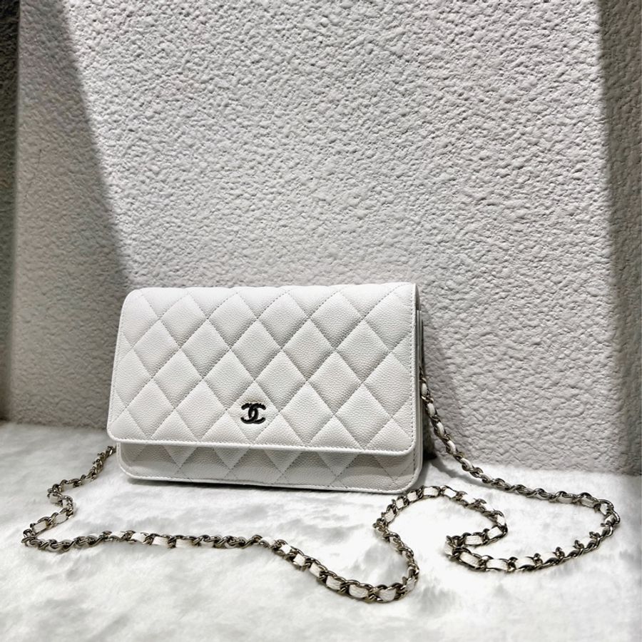 ► 全新 Chanel WOC荔皮白色✨芯片款✨-1