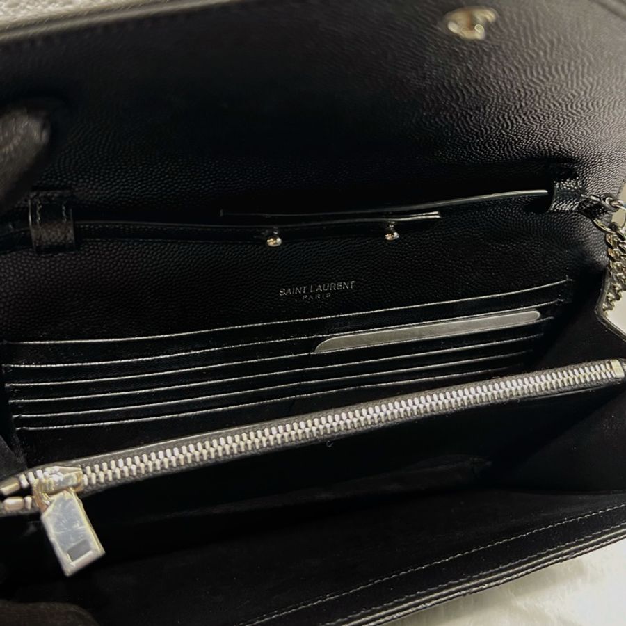 ► 全新 YSL 經典MONOGRAM 銀釦魚子醬包 WOC-5