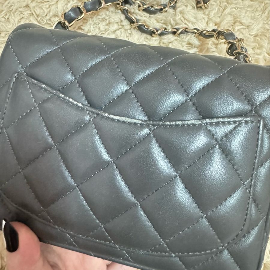 Chanel方胖子深灰色CF17 mini coco17 公分-6