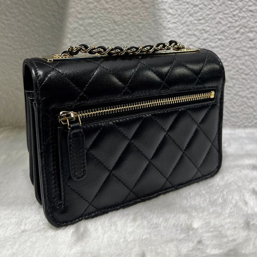 ► 全新CHANEL MINI TRENDY WOC 黑金羊皮-5