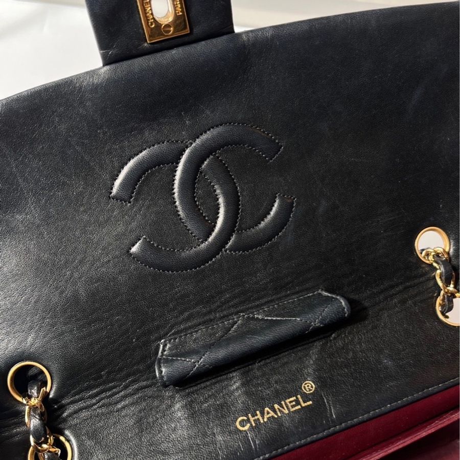 Chanel 黑金羊皮口蓋包-7