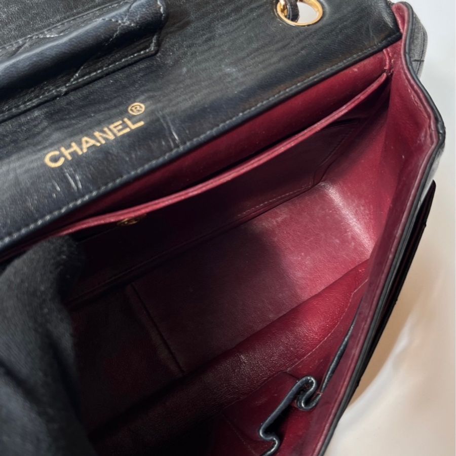 Chanel 黑金羊皮口蓋包-8