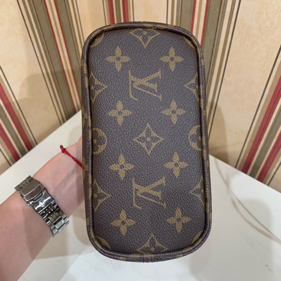 Louis VUITTON Neverfull BB24 配子袋配寬肩帶-7