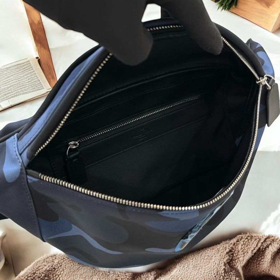 CHANEL 羊皮造型鏈帶手提包 黑色-7