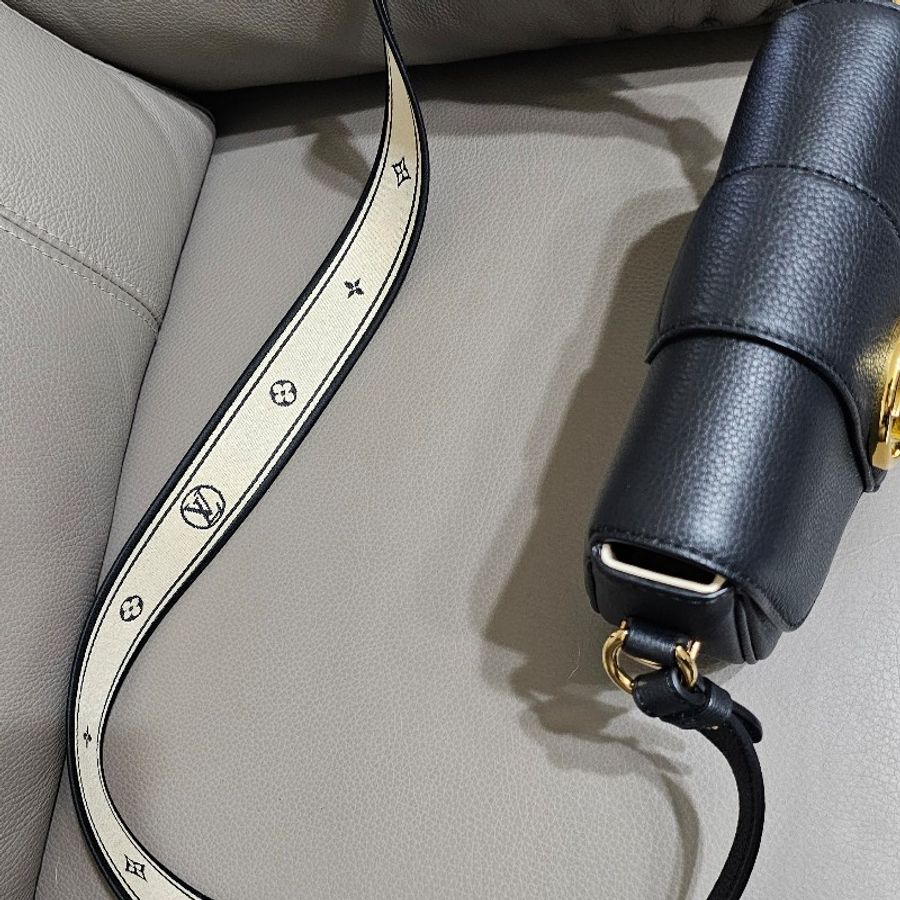 ♤ LOUIS VUITTON♤ LV  Pont 9 Soft PM黑金（晶片款）-9