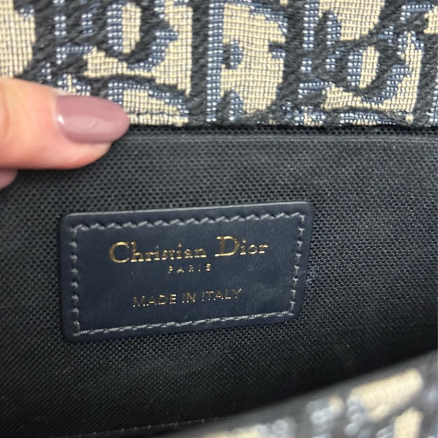 Small 30 Montaigne Bag-2