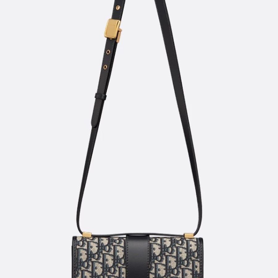 Small 30 Montaigne Bag-4