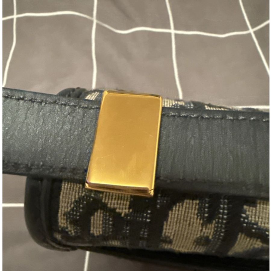 Small 30 Montaigne Bag-25