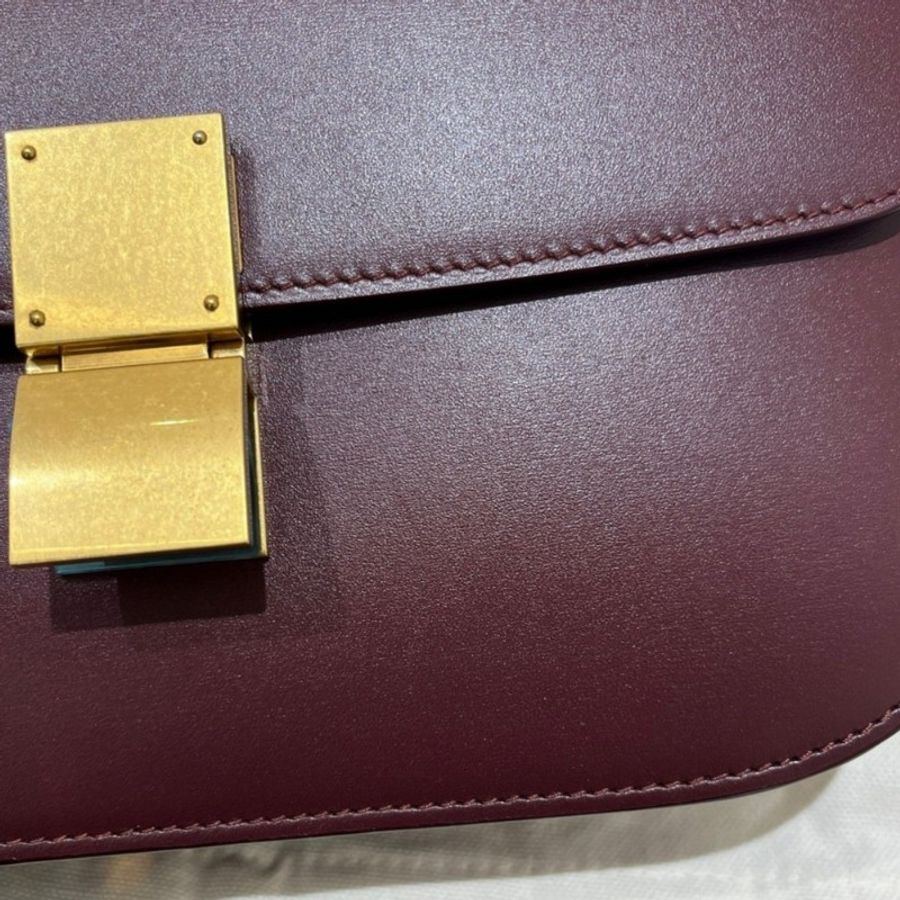 celine classic box medium-3