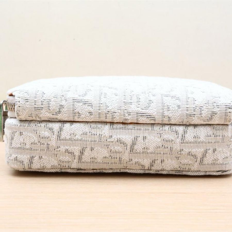 DIOR(迪奧) oblique 經典刺繡滿印老花相機包 白色 帆布 2019-3