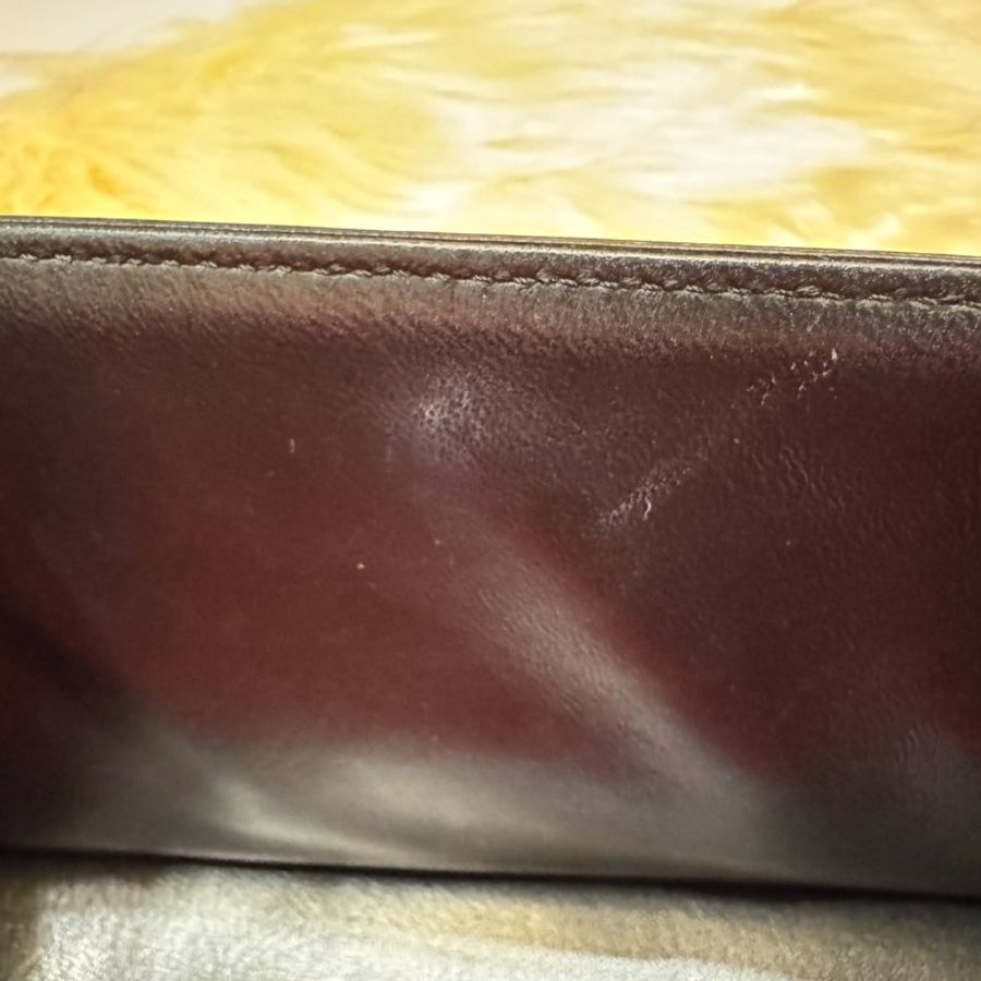 【舊愛新歡】LOEWE 巴薩隆那三角包-15