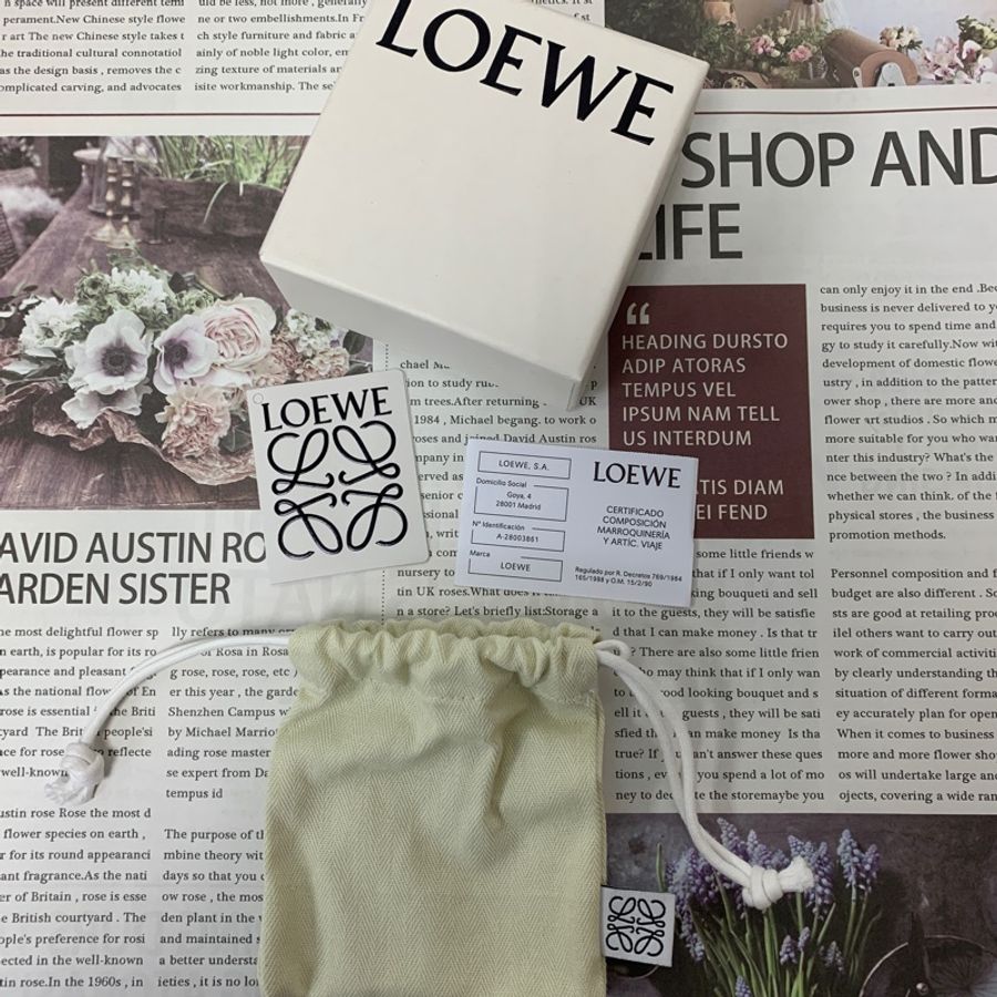 Loewe Anagram keyring吊墜鑰匙圈-2