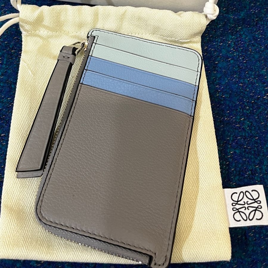 LOEWE 羅威 經典Puzzle 拼圖小牛皮Anagram 立體壓紋拉鍊零錢卡片夾-6