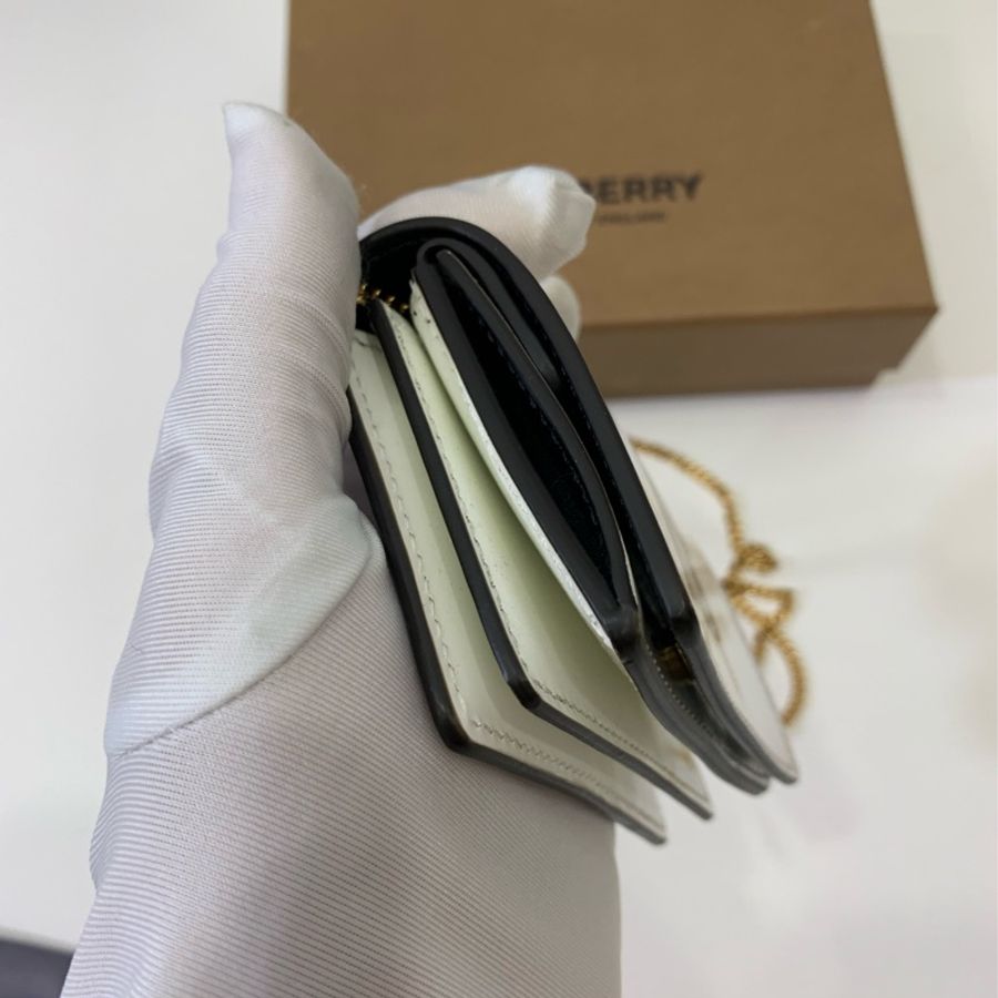 Burberry 天使 印花 白色卡夾 名片夾 小廢包 斜背包 肩背包 零錢包 卡包 WOC 鏈條包 鏈帶包-23