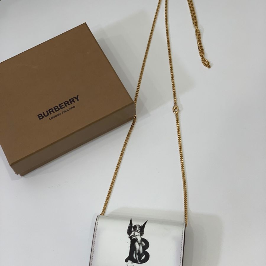 Burberry 天使 印花 白色卡夾 名片夾 小廢包 斜背包 肩背包 零錢包 卡包 WOC 鏈條包 鏈帶包-28