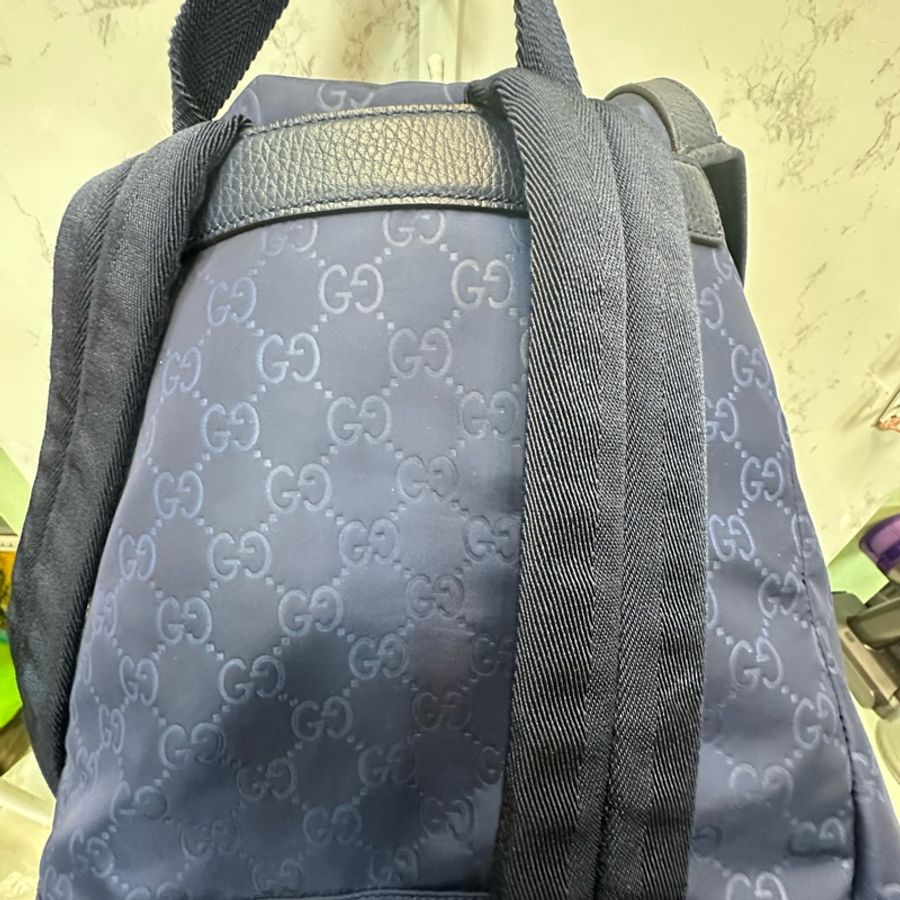 Gucci尼龍後背包-1