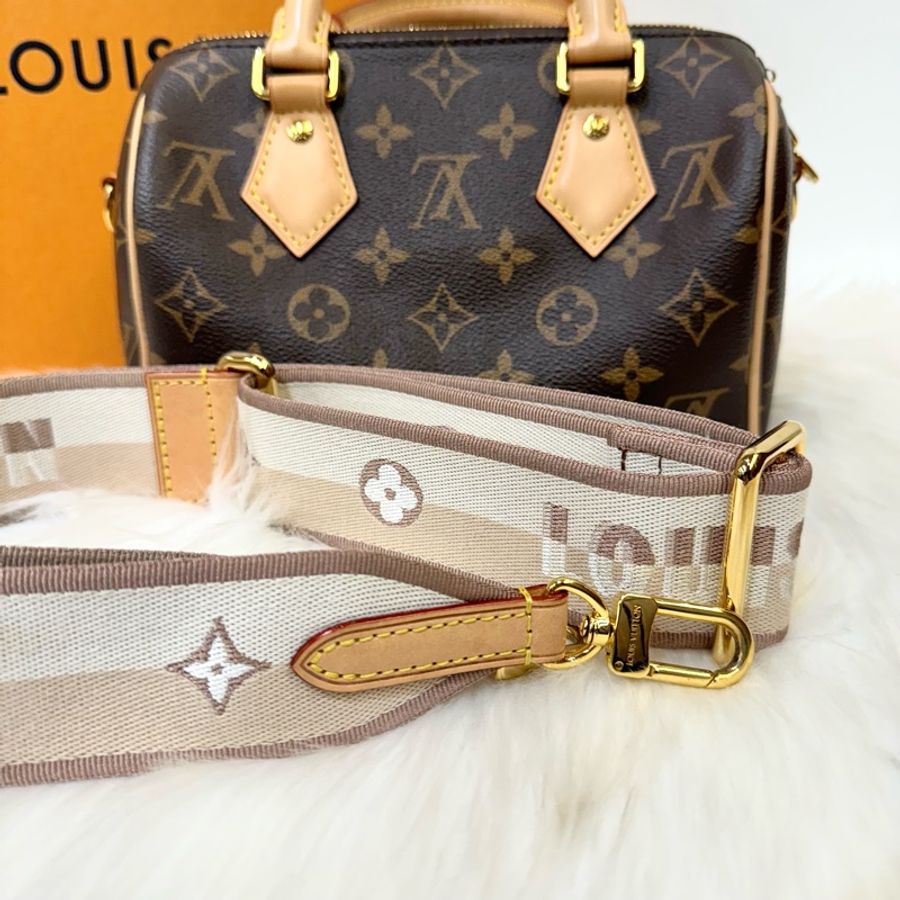 LV 老花speedy20 刺繡寬背帶 斜背包-1