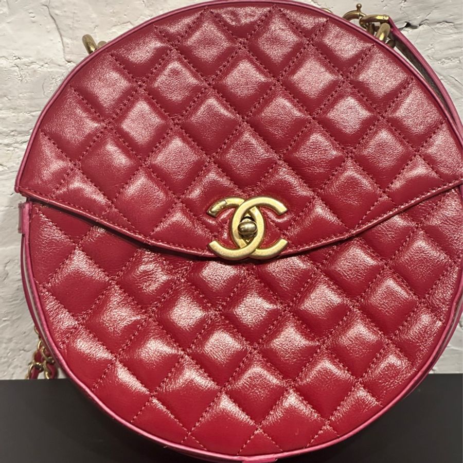 CHANEL香奈兒經典雙C LOGO菱格紋復古鍊帶斜背手替圓餅包紅色-8