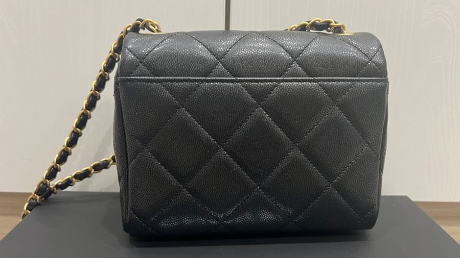 Chanel 22p荔枝牛皮方胖 square mini-1