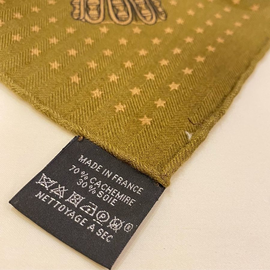愛馬仕HERMES喀什米爾與真絲混紡茶色方巾/圍巾/披肩Harnais de Cour Bandana 140-3