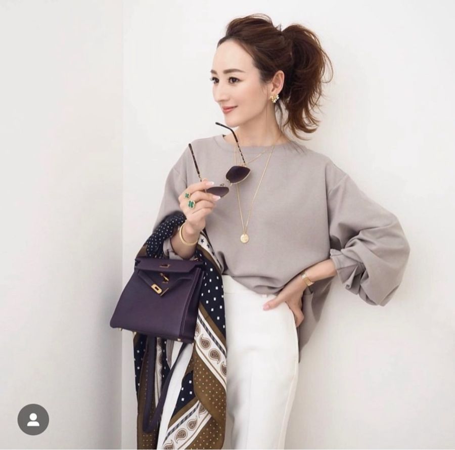 愛馬仕HERMES喀什米爾與真絲混紡茶色方巾/圍巾/披肩Harnais de Cour Bandana 140-10