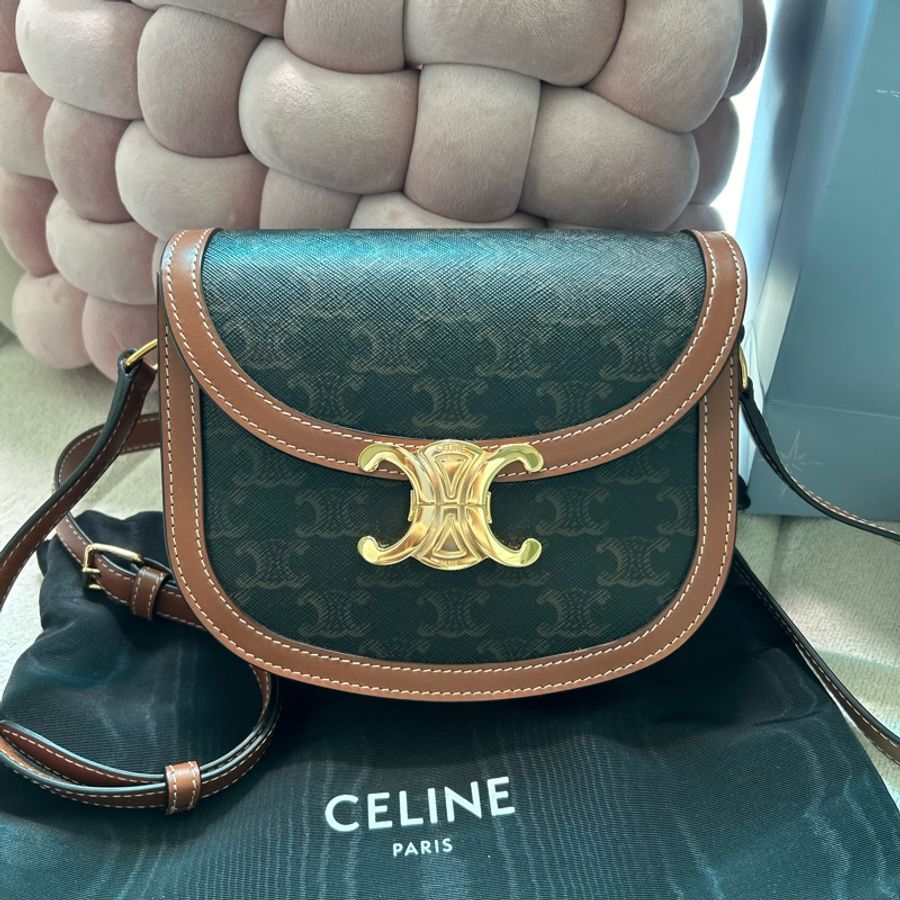 Celine Triomphe Teen Besace With Border (Tan color)-5