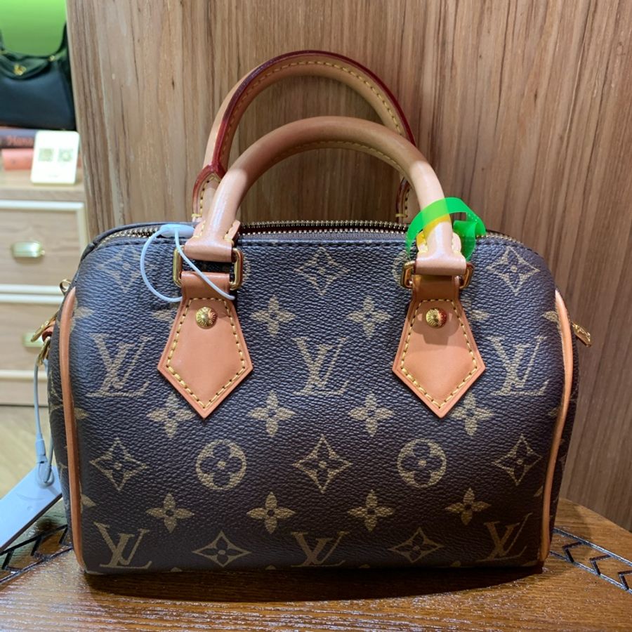 Louis VUITTON speedy 20老花配寛肩帶芯片款-6