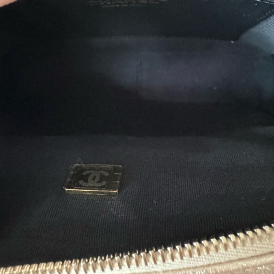 chanel 24c 金屬色後背包-13