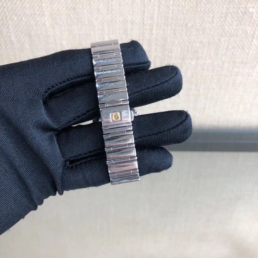 Omega歐米茄星座系列精鋼石英外圈鑲鑽手錶,錶盤28mm-1