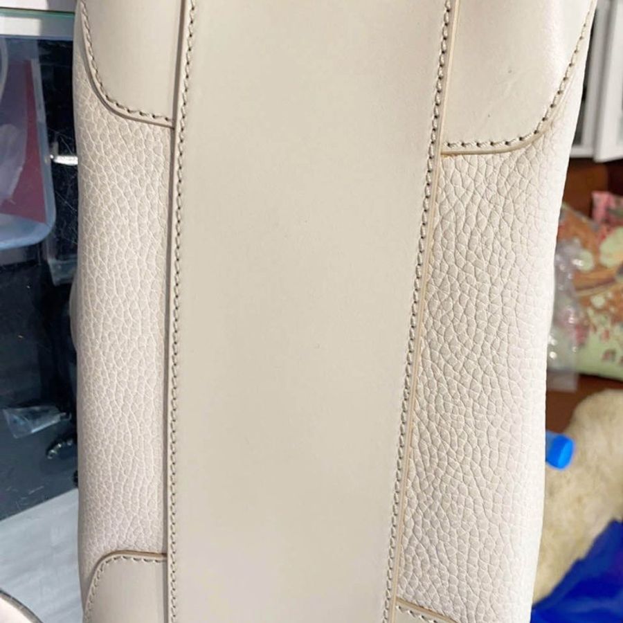 金鐸精品~1888 BURBERRY 3870097 米白色粒面小牛皮 手提肩背鎖頭包-4