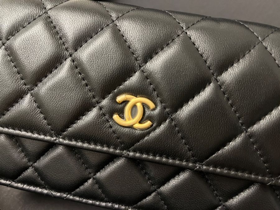 全新 香奈兒 Chanel 金球手機包-0