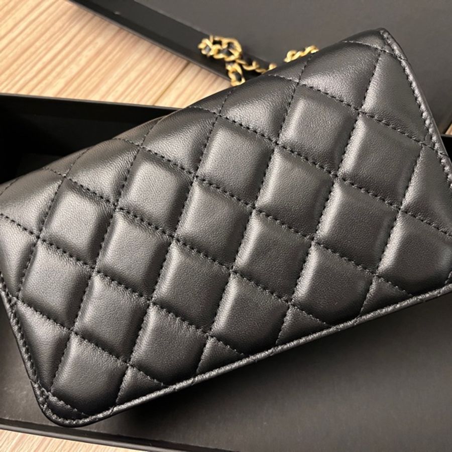 全新 香奈兒 Chanel 金球手機包-9