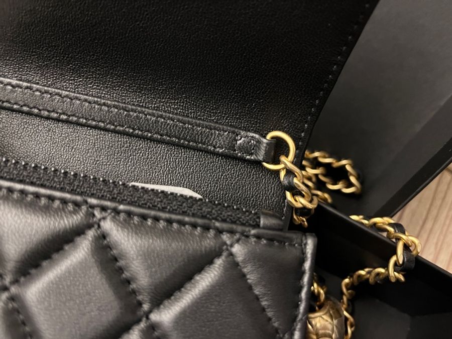 全新 香奈兒 Chanel 金球手機包-15