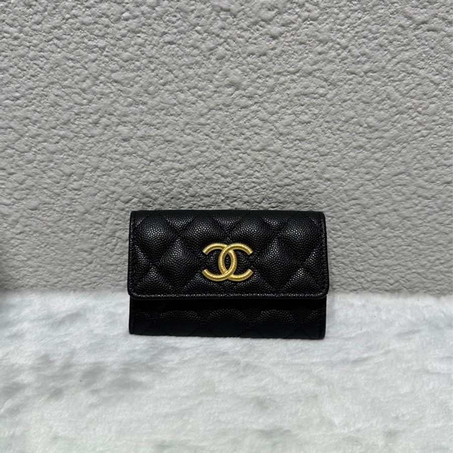 CHANEL 經典雙C金絲線荔枝皮二層扣式零錢包/卡包-0