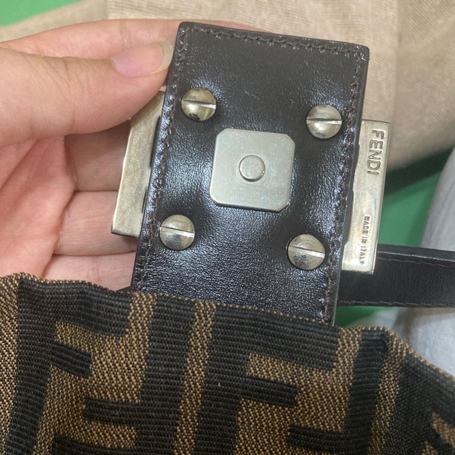 Fendi 中古 老花 法棍包 (已售出)-10