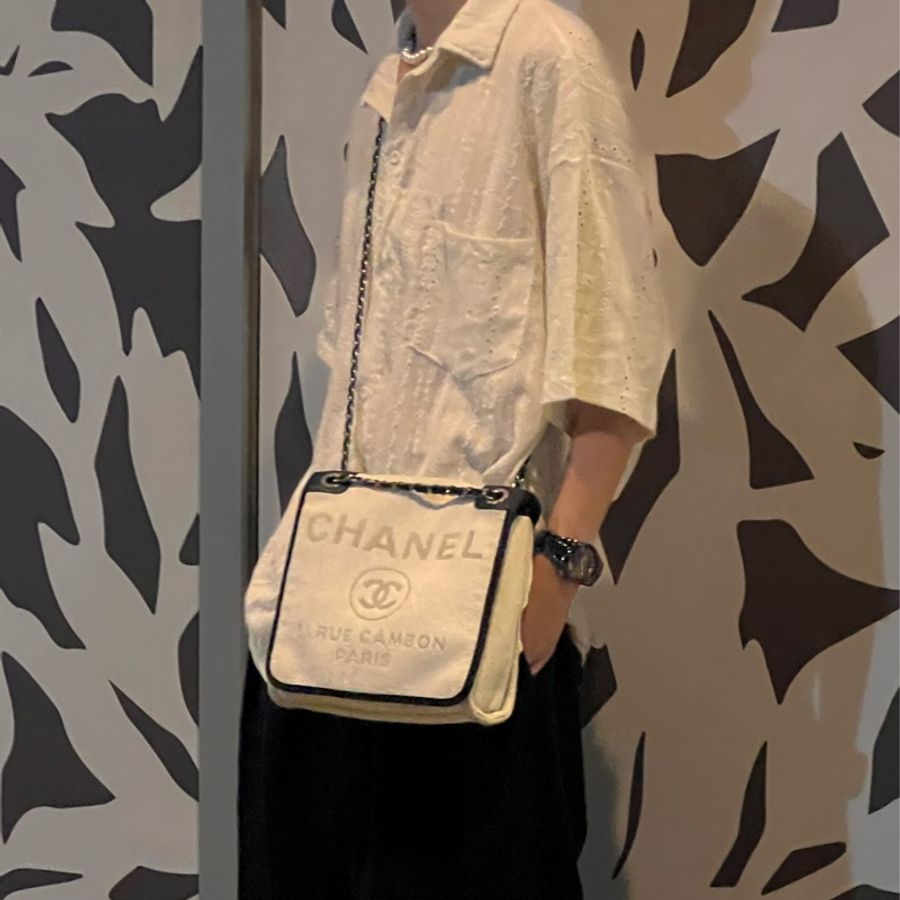 (極稀有)Chanel 香奈兒 31 RUE CAMBON 沙灘包 斜背包 單肩包 腋下包 多種背法🥰-22