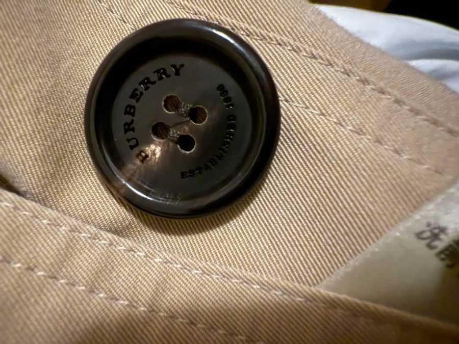 「版型絕版」顯身Burberry The Sandringham 中長版風衣外套(卡其色)-15