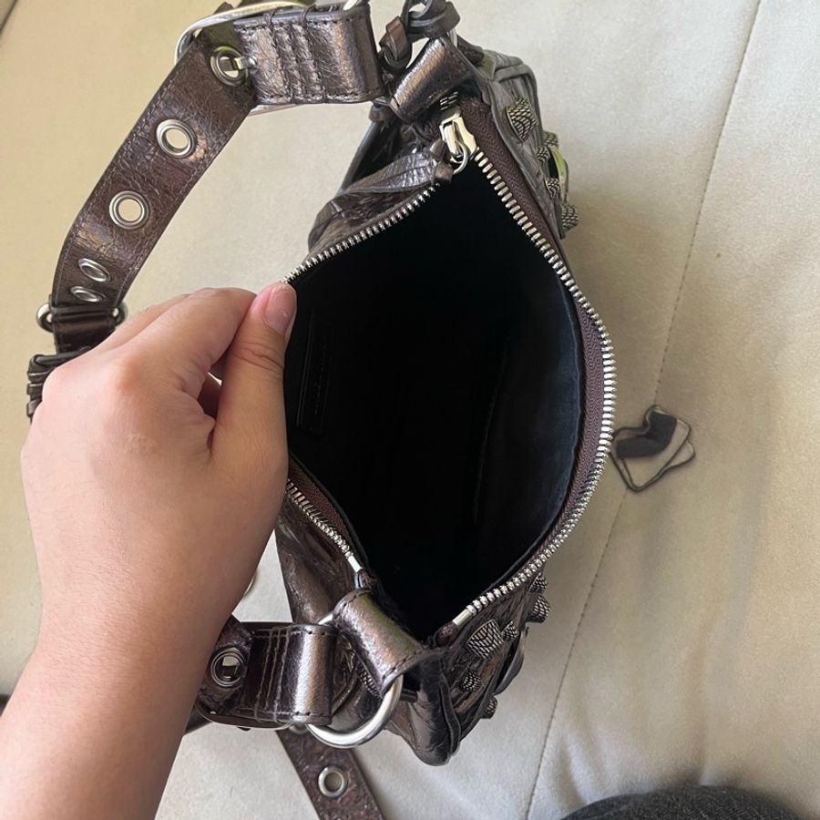 balenciaga le cagole Xs古銅金機車包-9