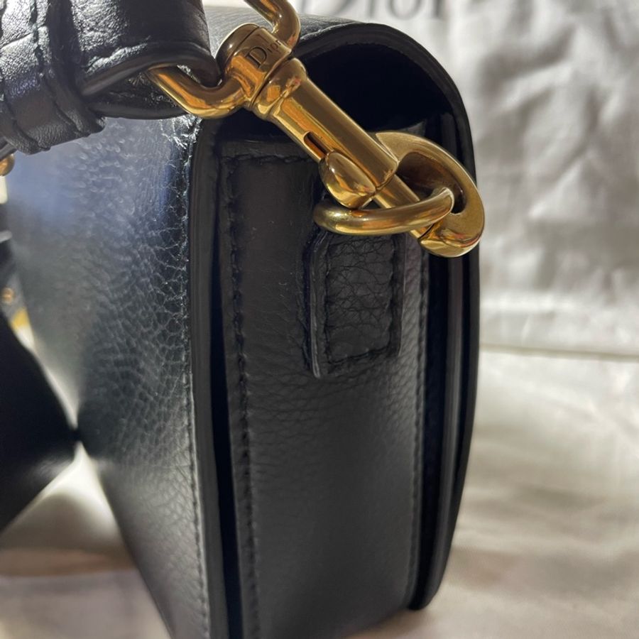 Dior午夜藍 顆粒小牛皮手插包-10