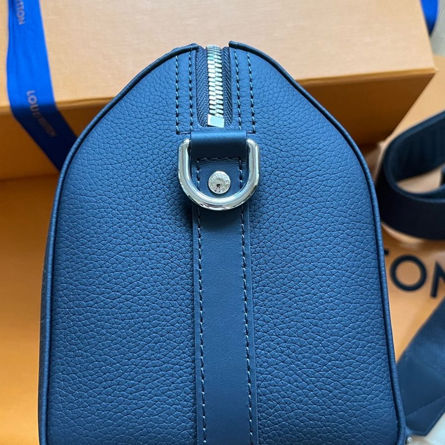 LOUIS VUITTON M11602 City Keepall深藍色牛皮斜背包-18