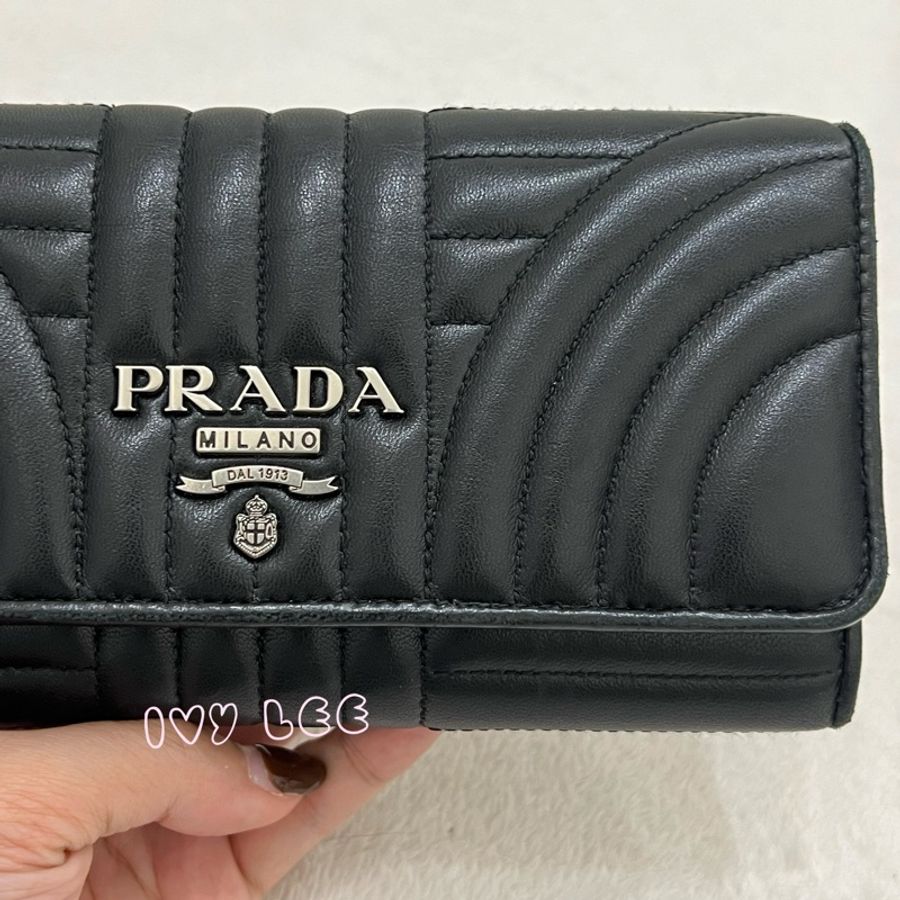 PRADA DIAGRAM長夾 錢包 軟式小牛皮 皮夾1MH132 經典黑 銀釦 翻蓋 二手精品-30